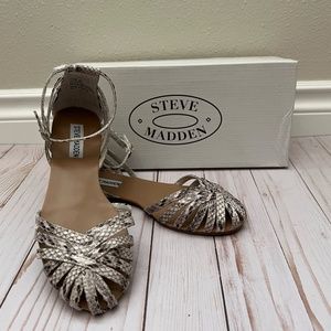 Steve Madden ‘Tane’ Flat Sandals in Natural Snake Print Color Faux Leather